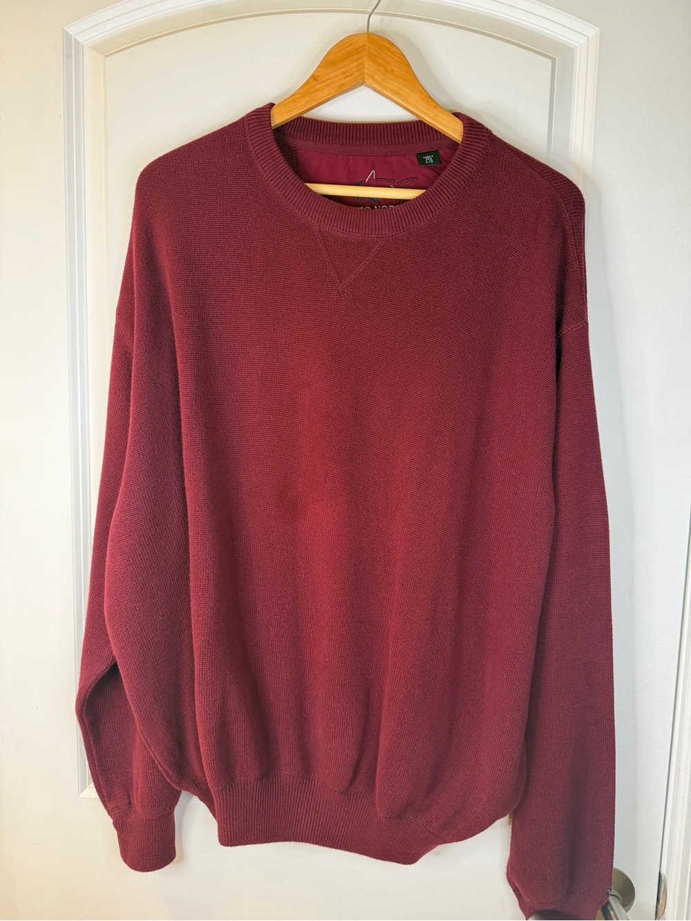 Greg Norman Collection Men's Crewneck Sweater in Burgundy, Size XL
